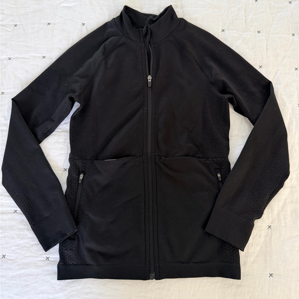 Figs Seamless Black Scrub Jacket Sz M: EUC!